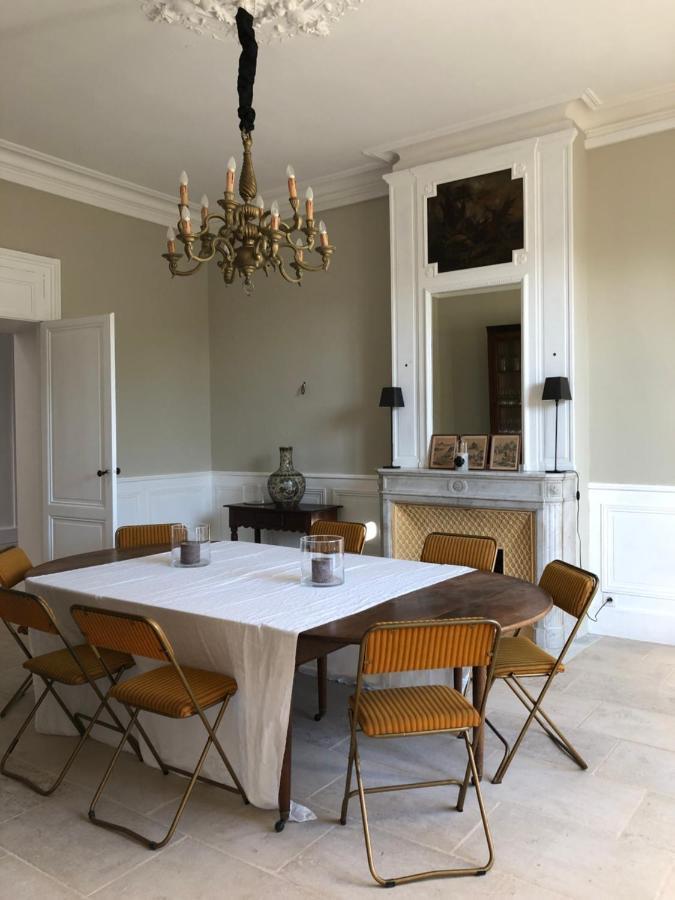 Chateau Bernon Maison D Hotes - Piscine Et Spa Queyrac Bagian luar foto